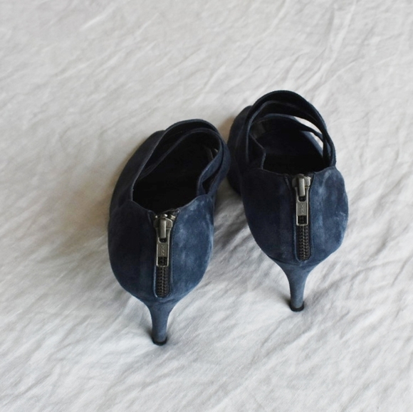 J Crew navy suede heels - Picture 5 of 9